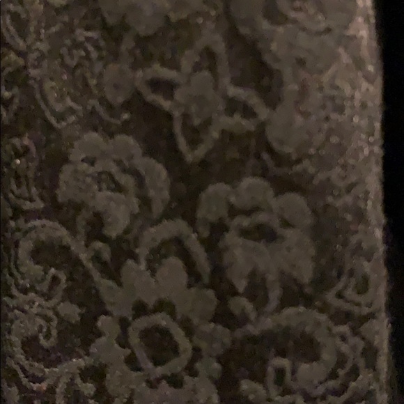 Insight New York blazer size 8. Black brocade - Picture 3 of 9